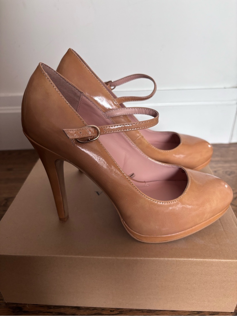 Zara Mary Jane Platform Heels Tan NEW